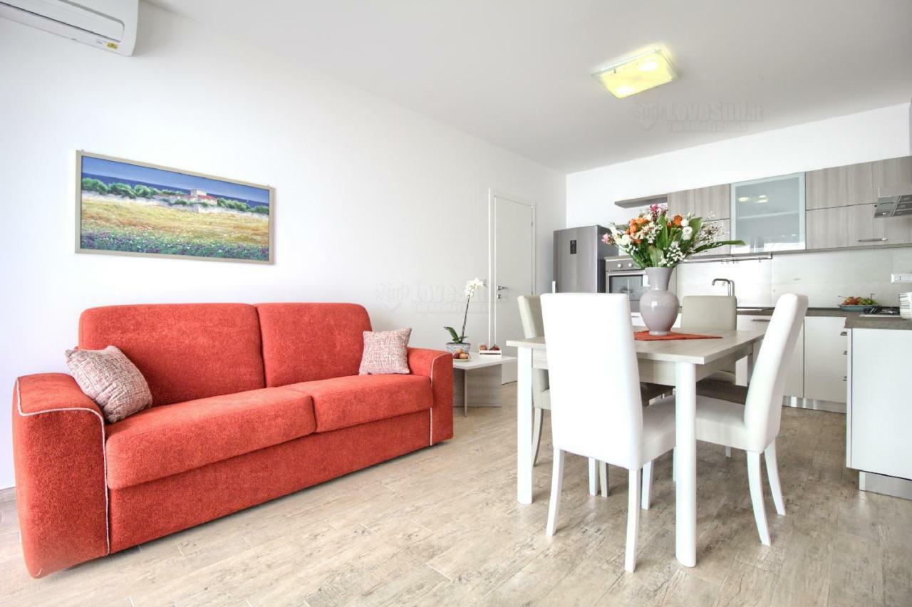 Jacuzzi Holiday Homes By Lovesud Santa Maria di Leuca Exteriör bild