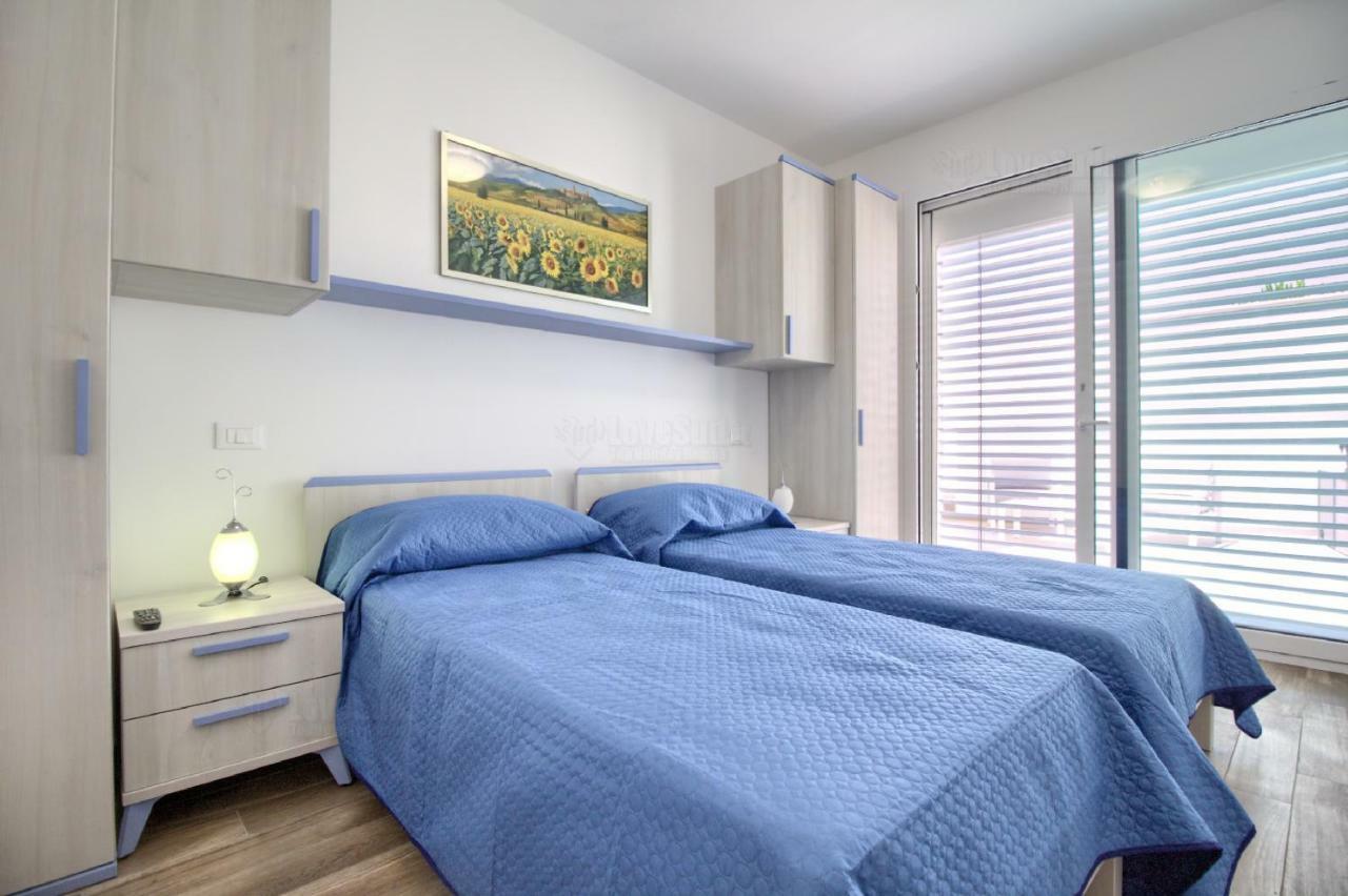 Jacuzzi Holiday Homes By Lovesud Santa Maria di Leuca Exteriör bild